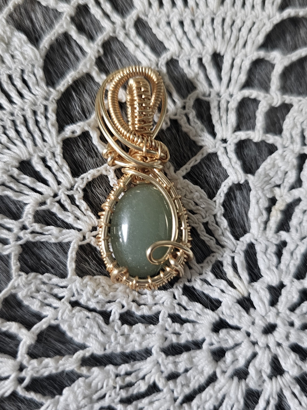Gold Wire-Wrapped Green Aventurine Pendant Necklace